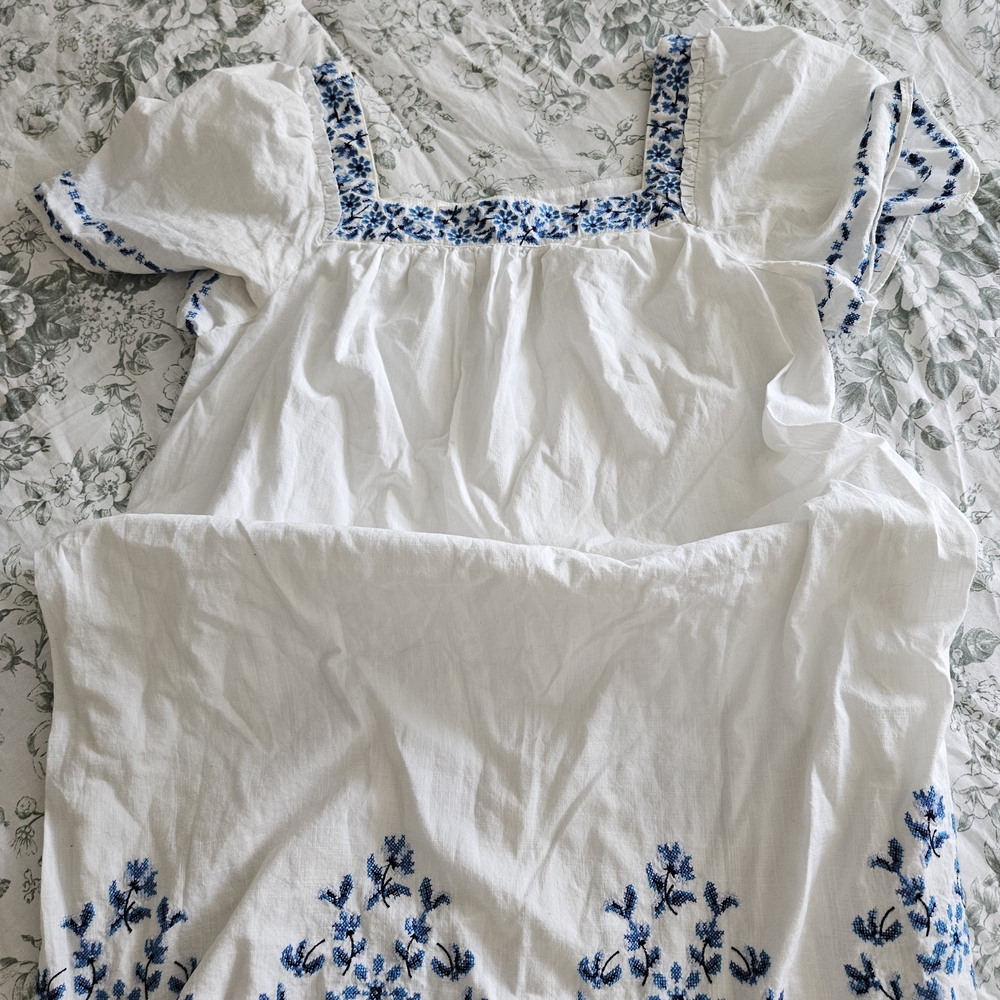 Draper James White Blouse with Blue Embroidery